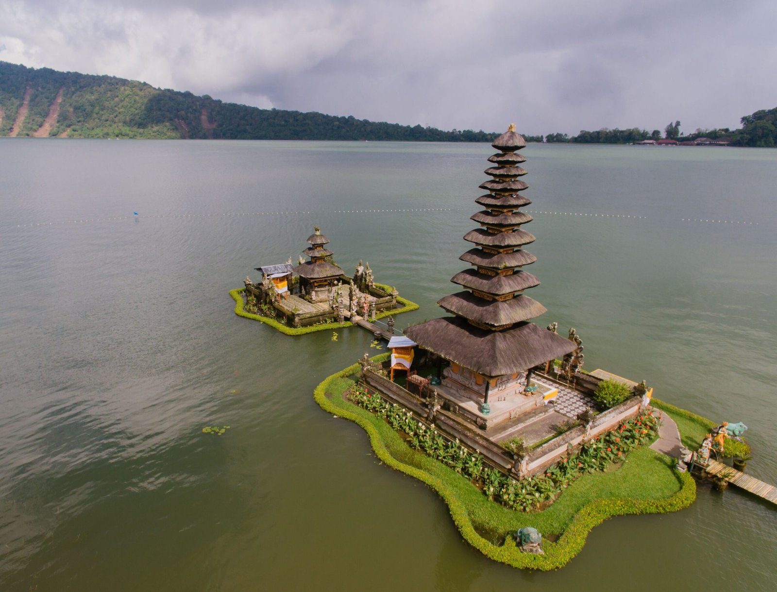 The tiered Ulun Danu temple standing on the water of Lake Bratan, Bali